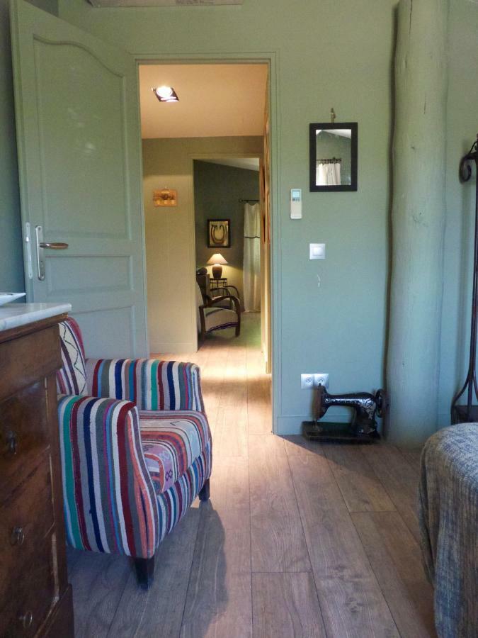 Bed and Breakfast Domaine De Fontbelle Graveson Exterior foto