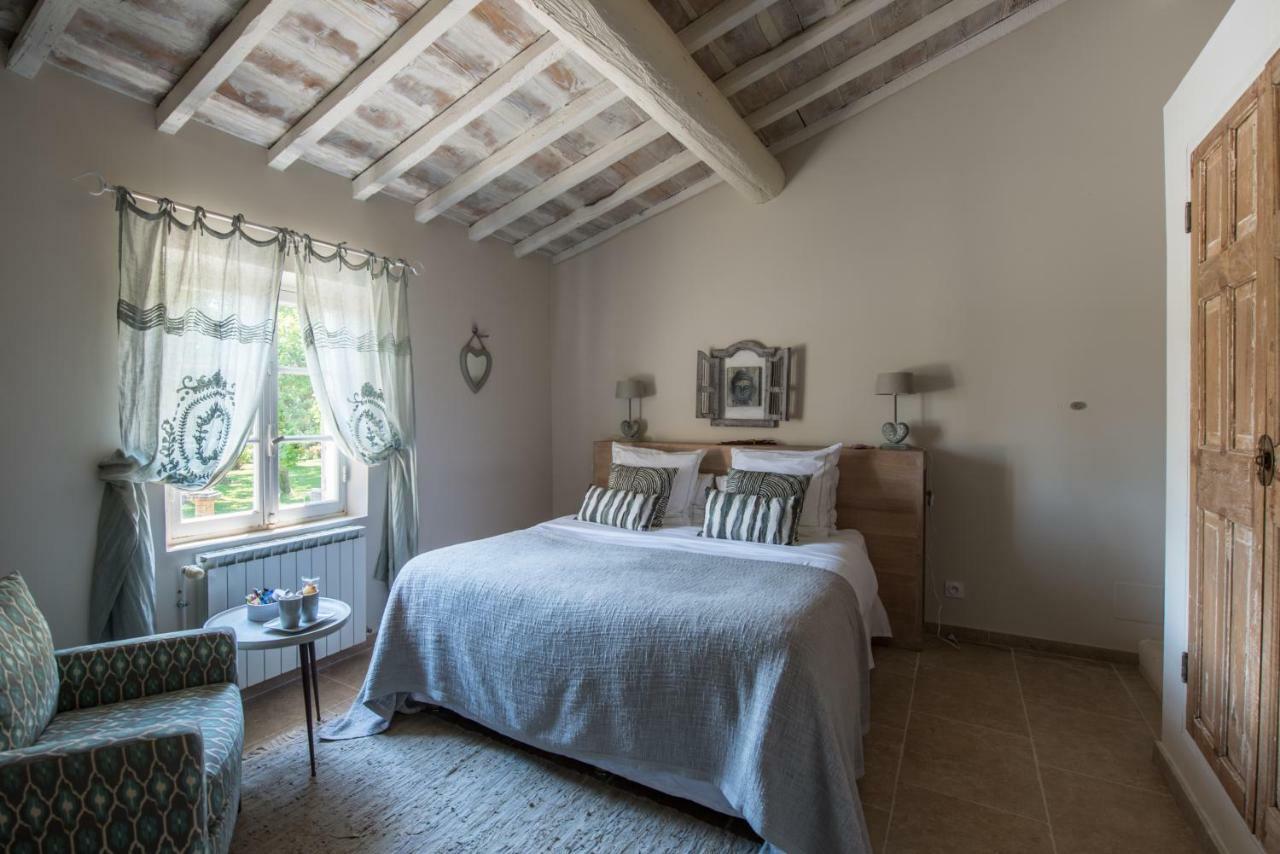 Bed and Breakfast Domaine De Fontbelle Graveson Exterior foto
